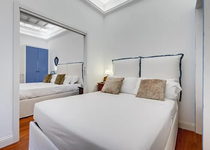 Babuino 55 - Fromhometorome Apartment *