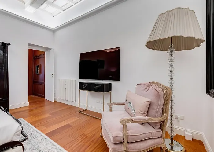 Babuino 55 - Fromhometorome Apartment