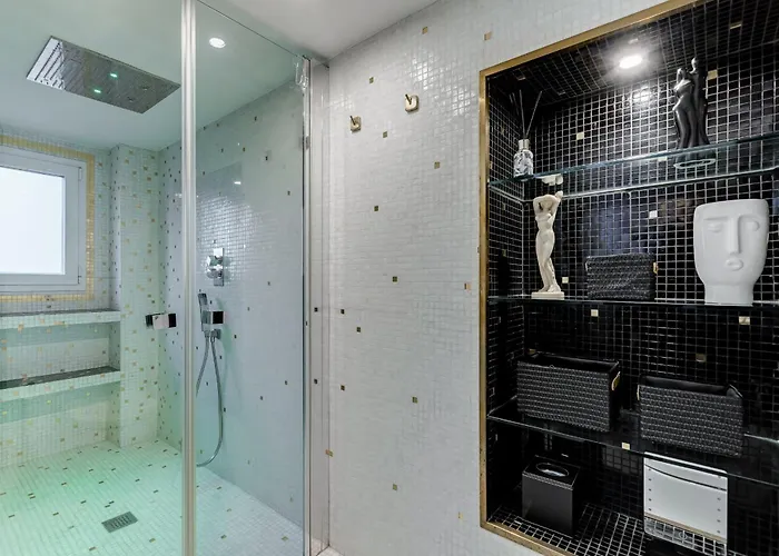 Apartment Babuino 55 - Fromhometorome Rom